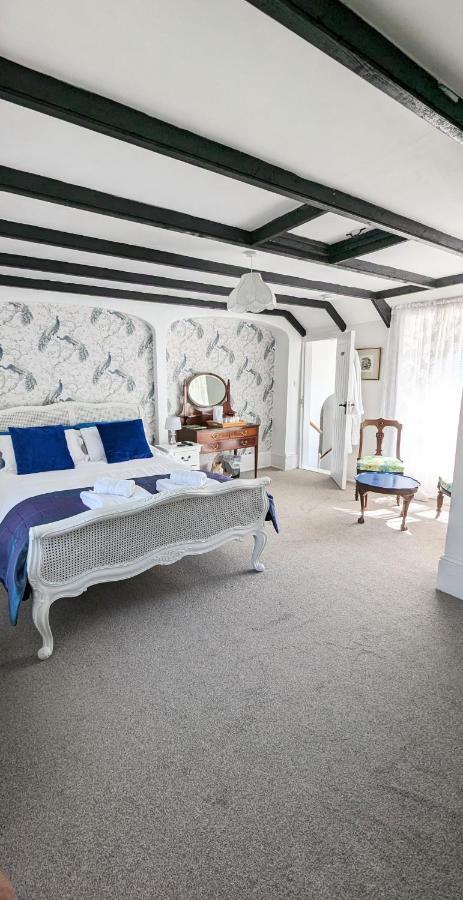 Britannia House Vintage B&B Cornwall เฮลสตัน ภายนอก รูปภาพ