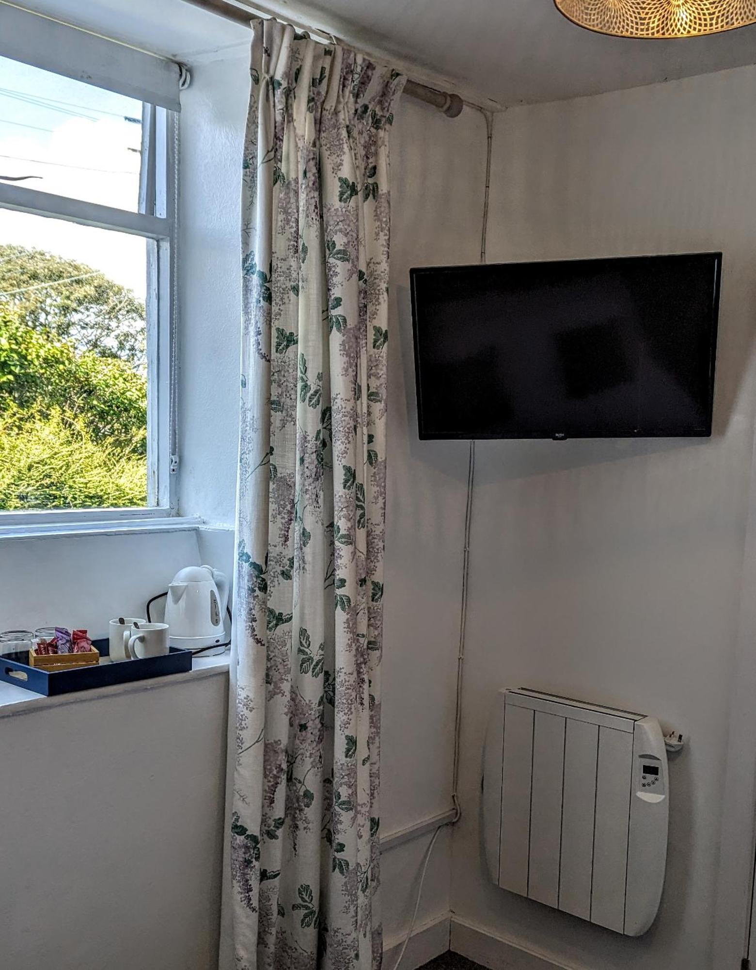 Britannia House Vintage B&B Cornwall เฮลสตัน ห้อง รูปภาพ