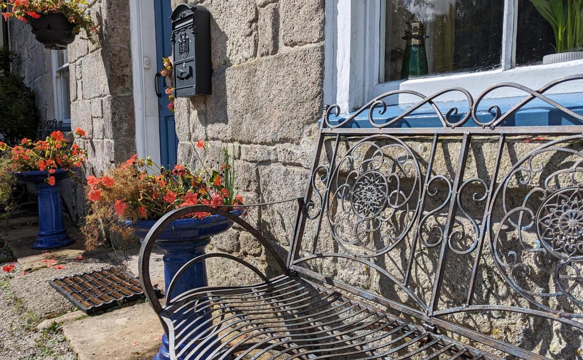 Britannia House Vintage B&B Cornwall เฮลสตัน ภายนอก รูปภาพ